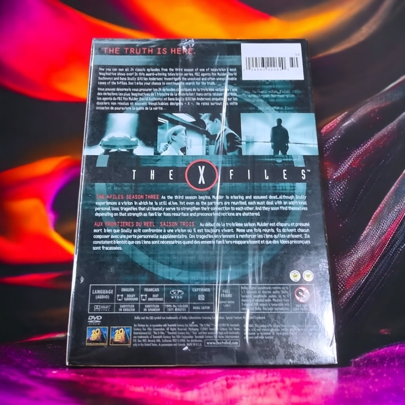 🆕The X Files - Complete Third Season - DVD Boxed Set - Picture 3 of 3